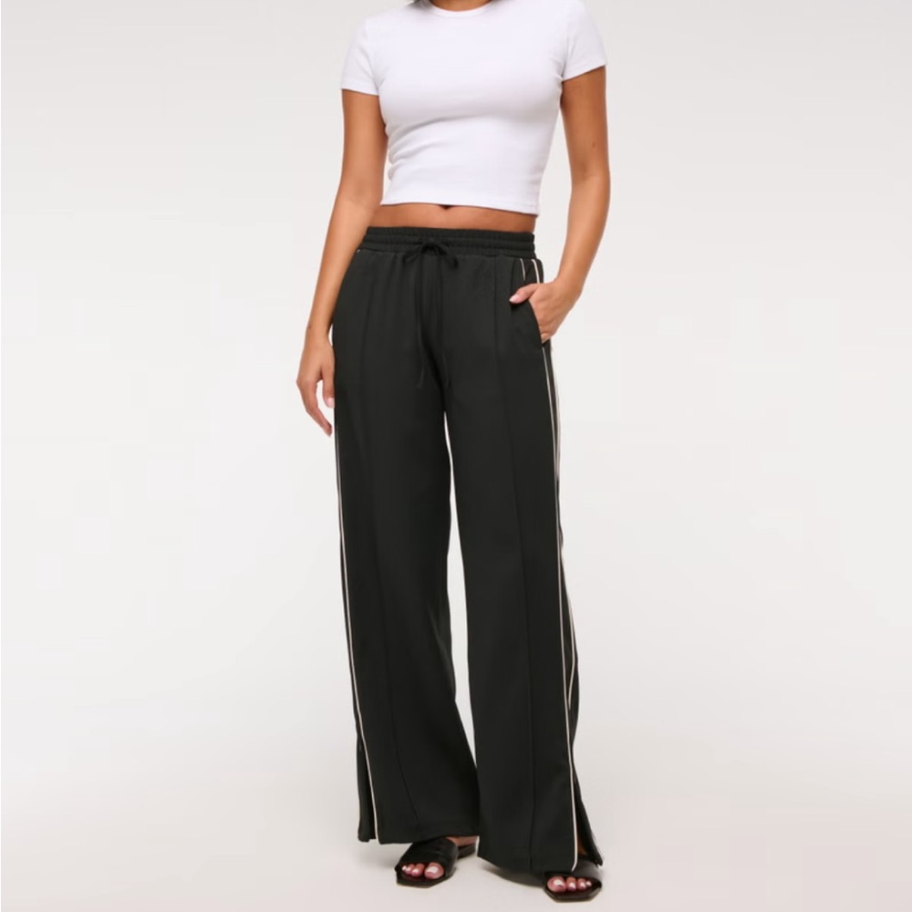 Black Abercrombie Wide Leg Track Pant